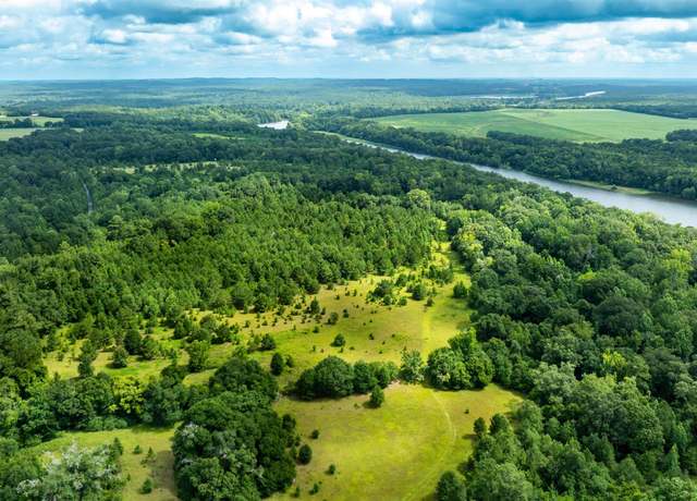 Property at 100 Rivers Reach Dr, Eufaula, AL 36027