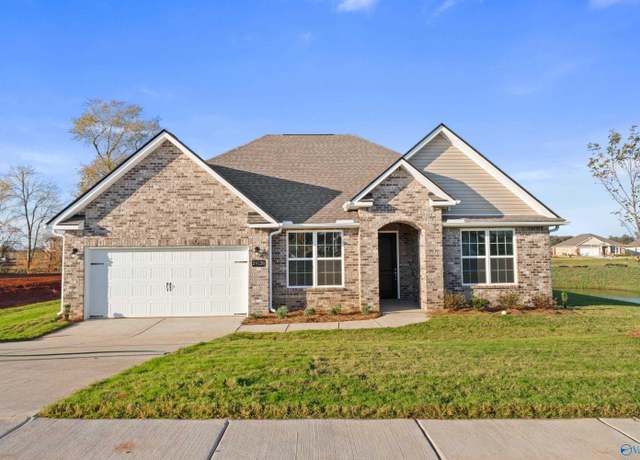 Property at 29126 Canoe Cir, Harvest, AL 35749, 4 beds, 3.5 baths