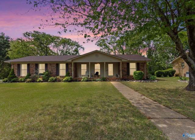 Property at 9208 Navios Dr, Huntsville, AL 35803, 3 beds, 2.5 baths