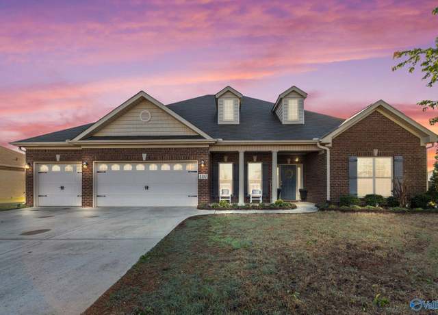 Property at 107 Trenton Creek Ln, Meridianville, AL 35759, 4 beds, 3 baths