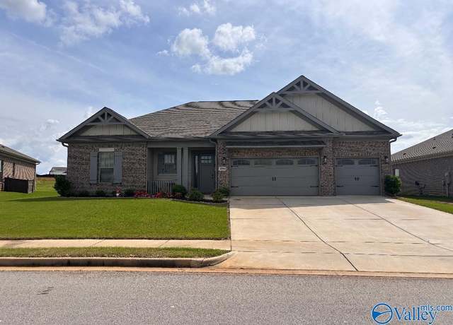 Property at 404 Peach Orchard Ln, Madison, AL 35757, 4 beds, 3 baths