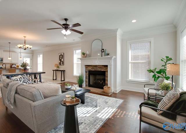 Property at 114 Pandilla Dr, Madison, AL 35756, 4 beds, 2.5 baths
