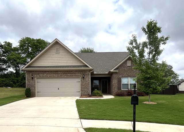 Property at 245 Portrait St, Meridianville, AL 35759, 4 beds, 3 baths