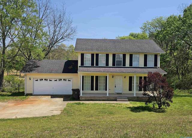 Property at 5136 Winchester Rd, New Market, AL 35761, 3 beds, 2.5 baths