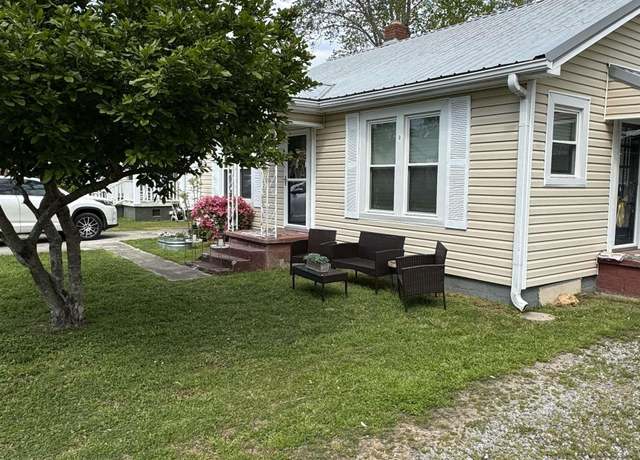 Property at 517 South Houston, Scottsboro, AL 35768, 2 beds, 2 baths
