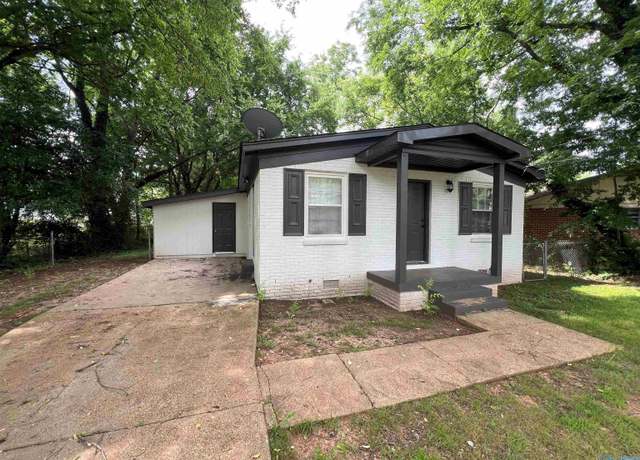 Property at 2715 Craft Ave, Huntsville, AL 35816, 3 beds, 1 bath