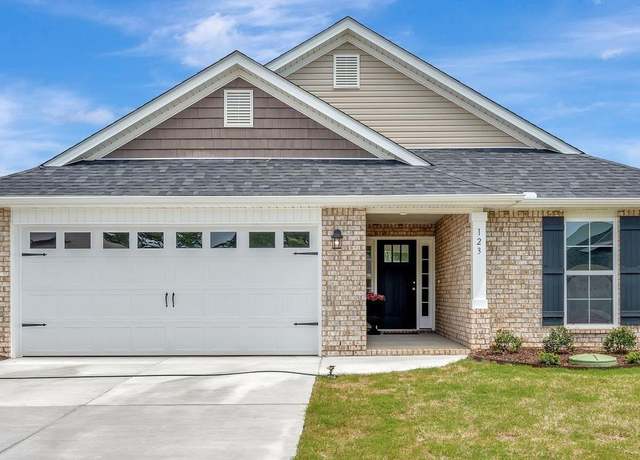 Property at 113 Sidney Ruth Dr, New Market, AL 35761, 4 beds, 2 baths