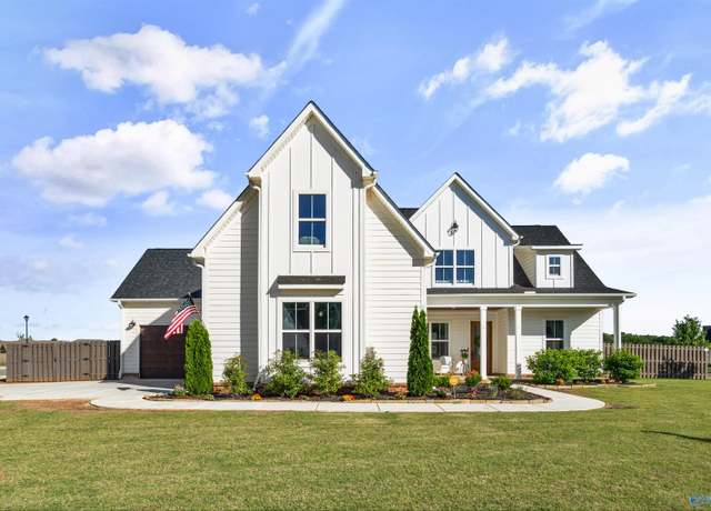Property at 147 Pembridge Ln, Madison, AL 35756, 4 beds, 3.5 baths