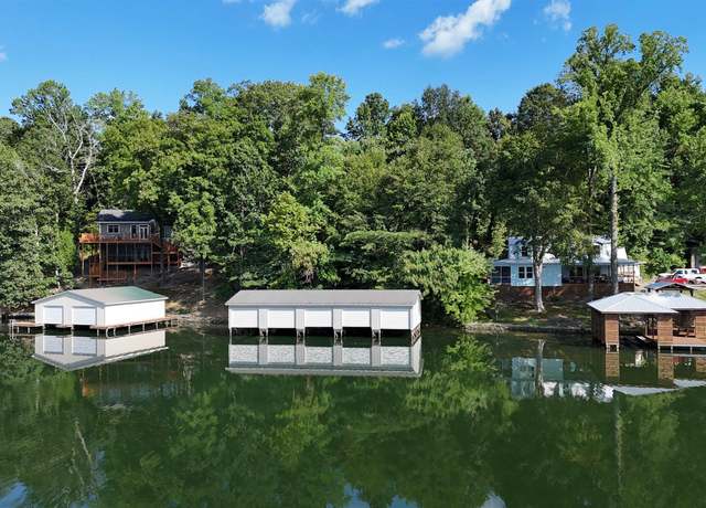 Property at 17 Pine Island Pt, Scottsboro, AL 35769