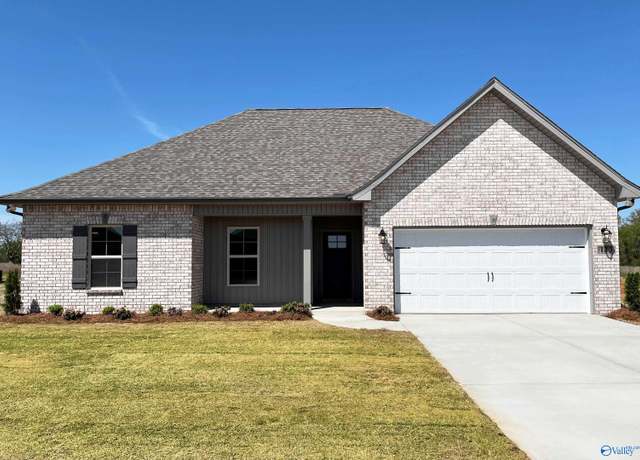 Property at 123 Parvin Way Dr, Hazel Green, AL 35750, 3 beds, 2 baths