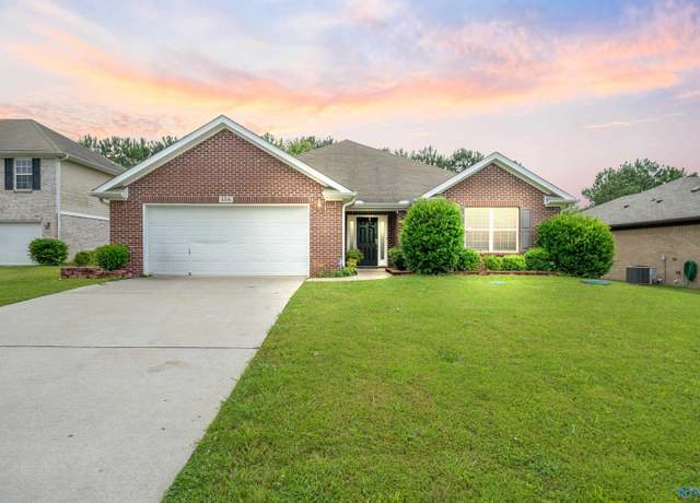 Property at 106 Grey Mare St, Harvest, AL 35749, 4 beds, 2 baths