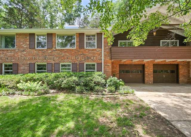Property at 10010 Torino Dr SE, Huntsville, AL 35803, 4 beds, 3 baths
