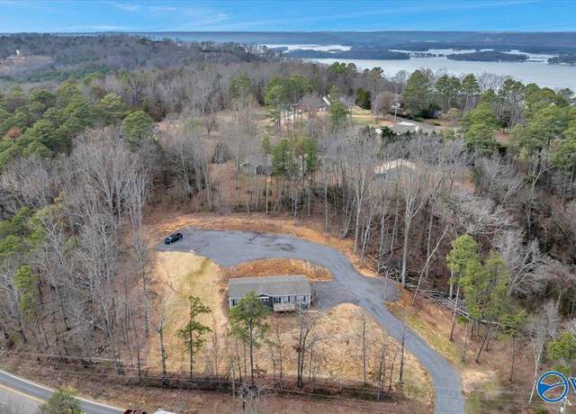 Property at 5685 Alabama Highway 227, Guntersville, AL 35976, 3 beds, 2 baths