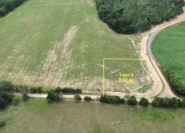 Property at 6 Holland Rd, Athens, AL 35614
