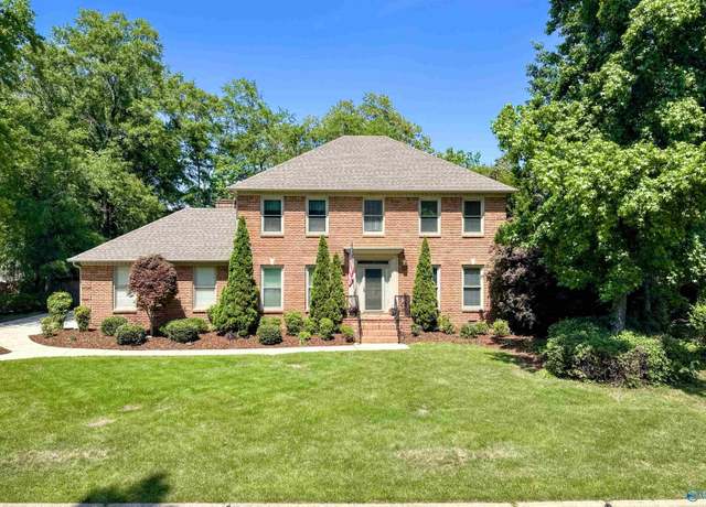 Property at 2418 Surrey Ln, Decatur, AL 35601, 4 beds, 3 baths