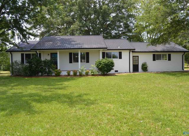 Property at 3720 Tidmore Bend Rd, Gadsden, AL 35901, 3 beds, 2 baths