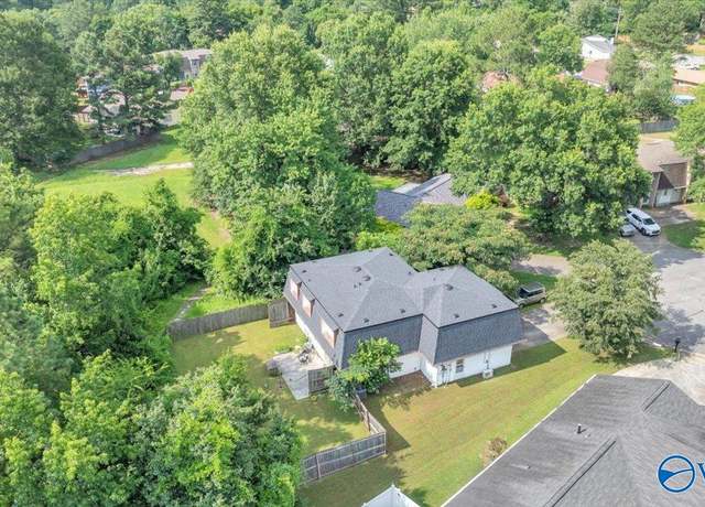 Property at 1901 Waxleaf Grn SE, Huntsville, AL 35803, 4 beds, 2.5 baths