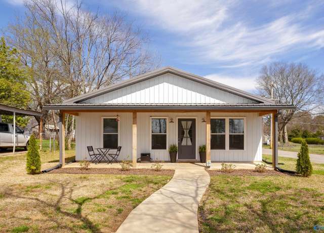 Property at 123 S Main St, Florence, AL 35630, 2 beds, 2 baths