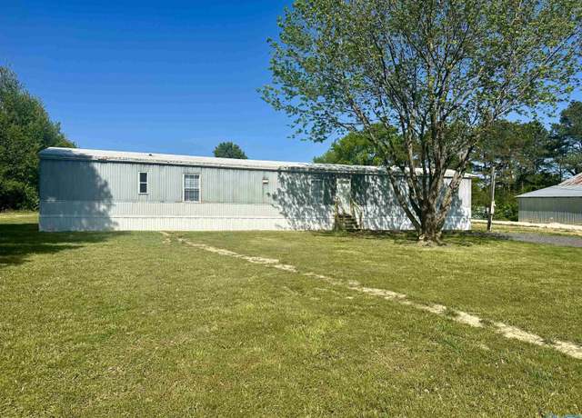 Property at 21057 Holt Rd, Athens, AL 35613, 4 beds, 2 baths