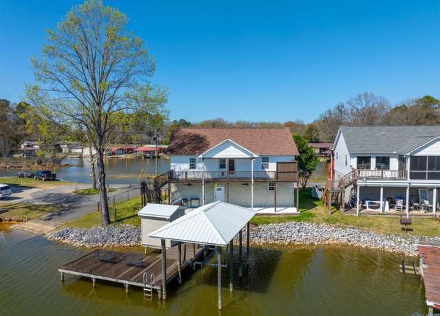 Property at 109 Camden Cove Ln, Gadsden, AL 35903, 3 beds, 3 baths