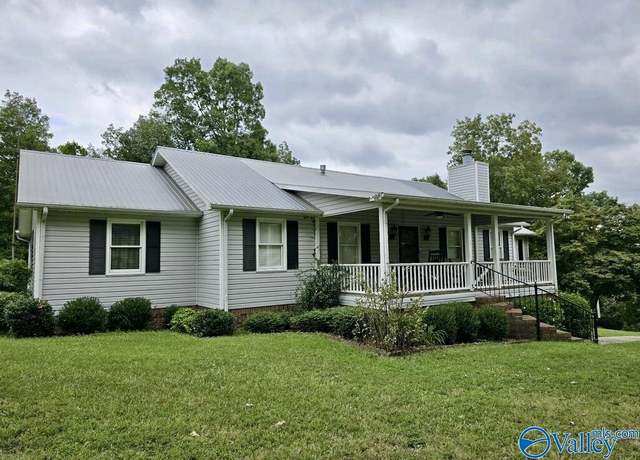 Property at 2264 Pleasant Valley Rd, Jacksonville, AL 36265, 3 beds, 3 baths