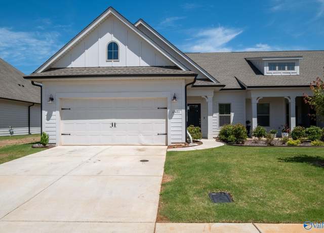 Property at 12431 Whitcomb Cir, Athens, AL 35613, 3 beds, 2 baths