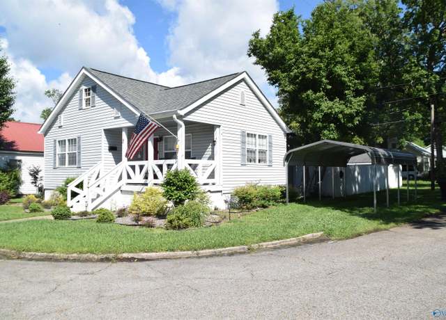 Property at 2 Southern Ave, Gadsden, AL 35904, 2 beds, 1 bath