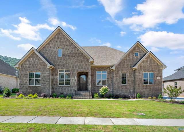 Property at 744 Indian Ridge Dr, Huntsville, AL 35803, 4 beds, 3.5 baths