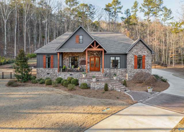 Property at 106 River Pointe Dr, Rainbow City, AL 35906, 3 beds, 3.5 baths