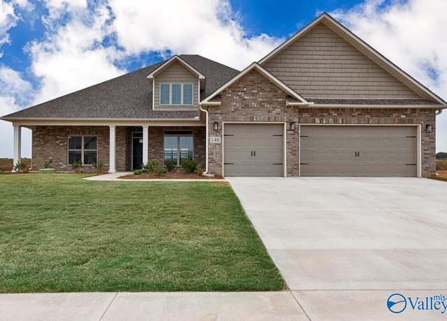 Property at 112 Pat Cain Dr, New Market, AL 35761, 3 beds, 3 baths