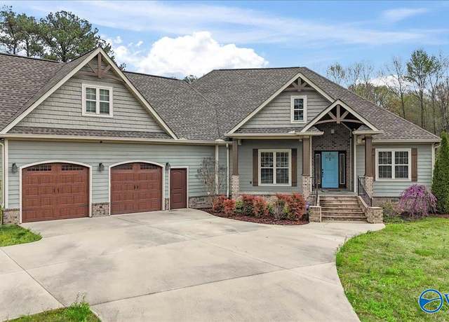 Property at 1100 Sam Gibbs Rd, Union Grove, AL 35175, 4 beds, 2.5 baths