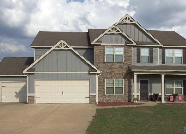 Property at 14 Pebblebrook Ln, Fort Mitchell, AL 36856, 4 beds, 3 baths
