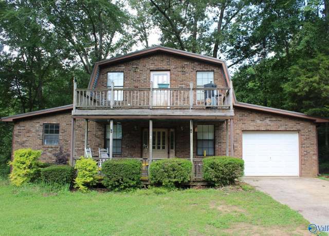 Property at 1780 Meltonsville Rd, Guntersville, AL 35976, 4 beds, 2 baths