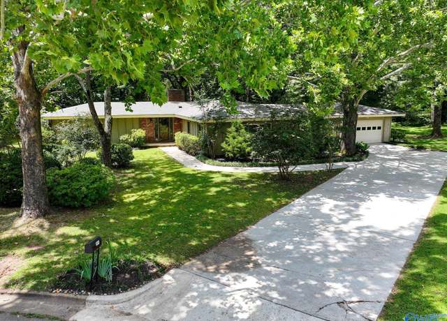Property at 1904 SE Willow Park Ct, Huntsville, AL 35803, 3 beds, 2 baths