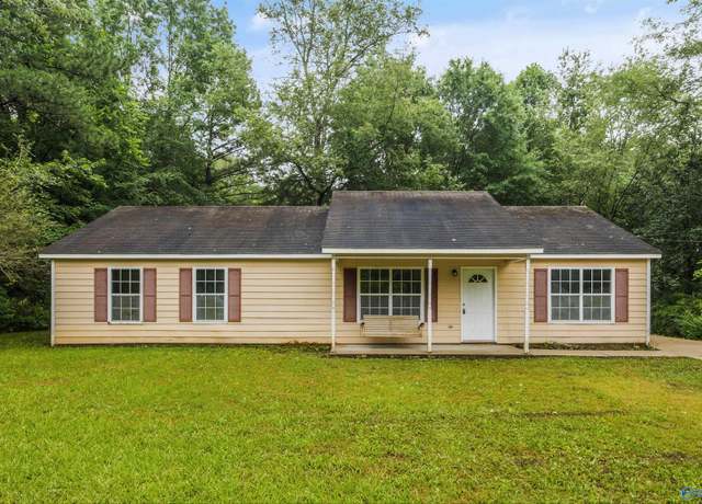 Property at 205 Buffalo Creek Dr, Toney, AL 35773, 4 beds, 2 baths