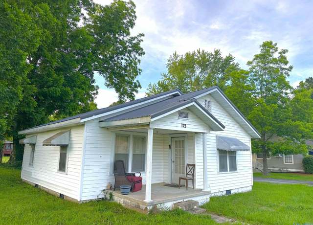Property at 723 Guntersville Rd, Arab, AL 35016, 2 beds, 1 bath