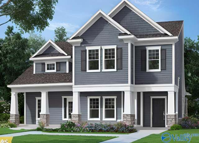 Property at 34 E Walnut Pl, Moulton, AL 35650, 3 beds, 2.5 baths