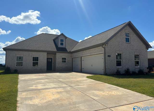 Property at 120 Fairways Pass, Meridianville, AL 35759, 3 beds, 2 baths