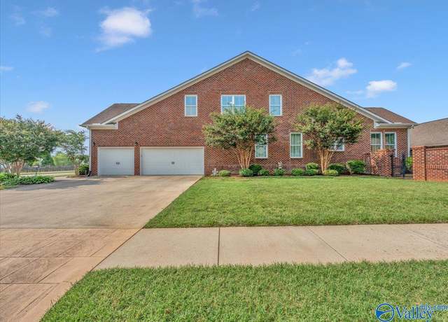 Property at 6403 NW Dunnavant Pl, Huntsville, AL 35806, 5 beds, 5.5 baths