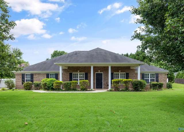 Property at 296 Brevard Blvd, Huntsville, AL 35811, 4 beds, 2.5 baths