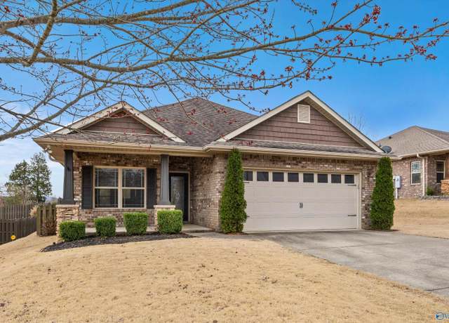 Property at 2909 Magnolia Park Dr, Owens Cross Roads, AL 35763, 3 beds, 2 baths