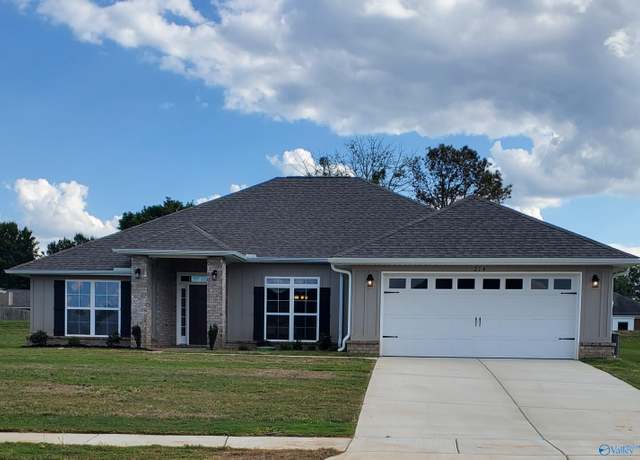 Property at 214 Gwynns Fall Trl, Huntsville, AL 35810, 4 beds, 3 baths