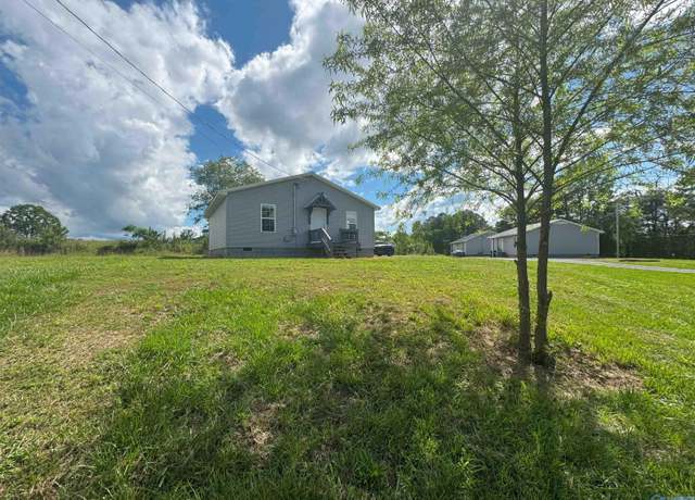 Property at 6164 County Road 121, Fort Payne, AL 35967, 2 beds, 1 bath