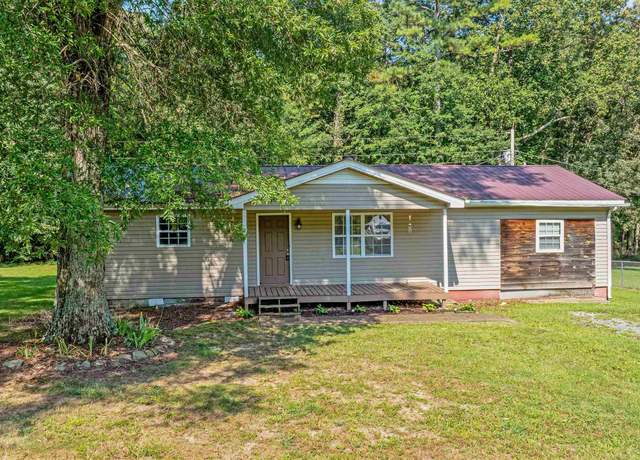 Property at 205 Rainbow Ave, Henager, AL 35978, 2 beds, 1.5 baths