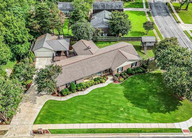 Property at 2600 Gawain Rd SE, Huntsville, AL 35803, 3 beds, 2 baths