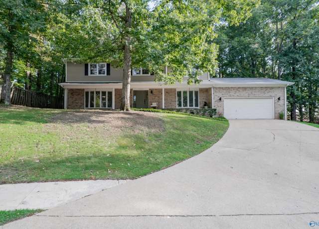 Property at 2504 Glen Echo Cir SE, Huntsville, AL 35803, 5 beds, 2.5 baths