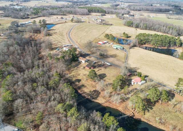 Property at 388 Tick Duckett Rd, Albertville, AL 35951, 3 beds, 1 bath