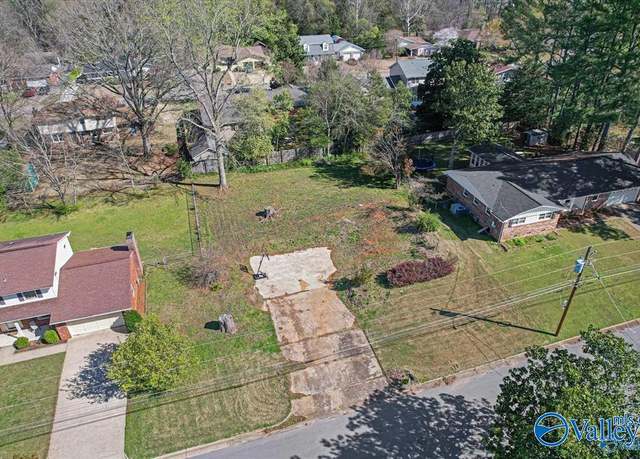 Property at 913 San Ramon Ave SE, Huntsville, AL 35802