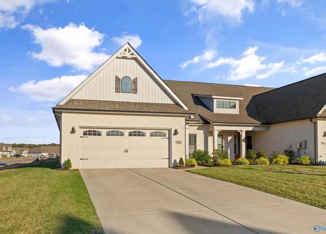 Property at 410 Tillane Park Cir, Huntsville, AL 35824, 3 beds, 2 baths