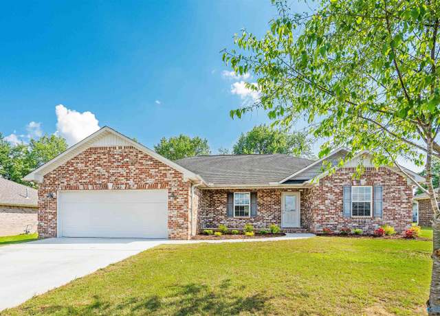 Property at 19048 Racheals Loop, Athens, AL 35611, 3 beds, 2 baths
